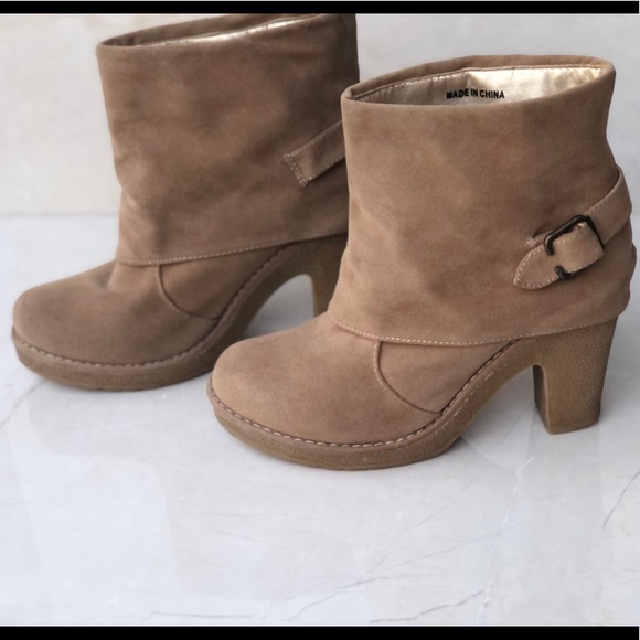 Boots Suede  F24 Size 8 - Picture 5 of 5